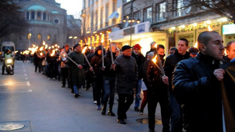 Шествието Луковмарш беше забранено за поредна година, заради сигнали за криминално проявени участници от чужбина