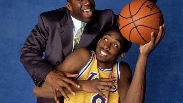 На фотосесия за "Sports Illustrated" с Меджик Джонсън, друг велик в историята на Лейкърс.