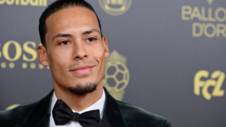 Стана ли Ван Дайк жертва на отбора си?