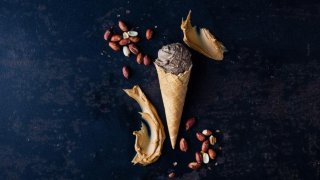 Южноафриканска компания предлага сладолед с патентовано мляко от буболечки 