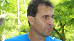 Откриха злокачествено образувание в стомаха на големия български треньор