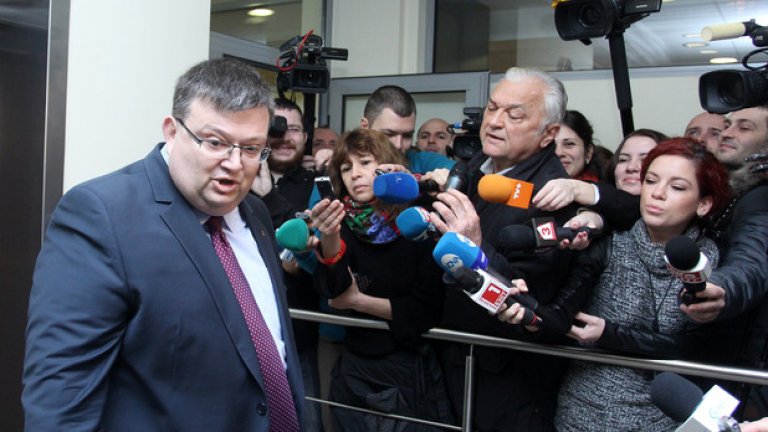 Разследването по аферата "Червеи" протече в кратки срокове  по уверенията на главния прокурор Сотир Цацаров