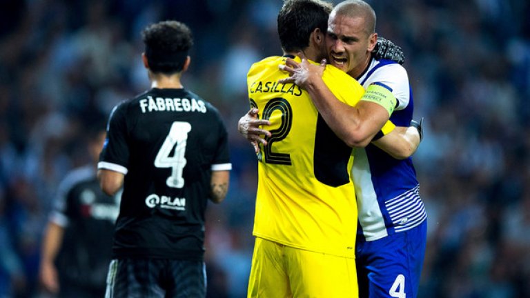 Касияс записа победа в рекордния си мач, като няма загуба в двата си мача досега с фланелката на Порто в Шампионската лига