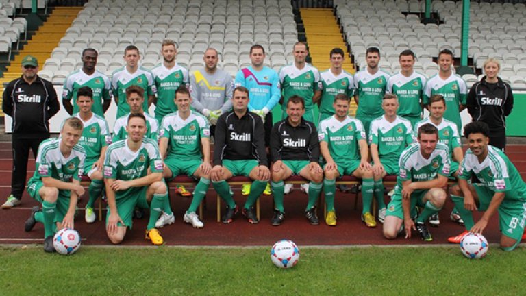7. Брадфорд Парк Авеню - Bradford Park Avenue A.F.C. 
(1863)
Да не се бърка с Брадфорд Сити. Парк Авеню е създаден 
през 1963 г. и повече от 60 години е член на Футболната 
лига. Клубът е реформиран през 70-те години на миналия 
век и се връща към корените си през 1988. В момента се 
състезава в Northern Premier League Division One North.