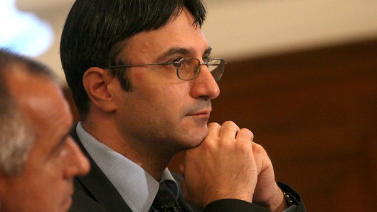 Трайчо Трайков обяви, че държавата е напът да изтегли заем от 200 млн. евро от Газпром
