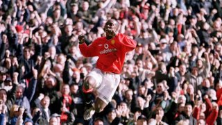 Йорк бе продаден от Юнайтед едва прехвърлил 30-те. А имаше още какво да даде на "червените дяволи".