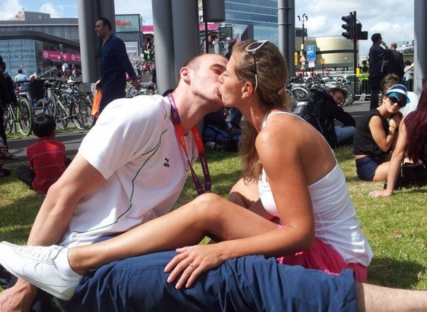 Теодор Тодоров и Каролина Петрова се ожениха през 2013 г. Блондинката е бивша волейболистка на Славия. 