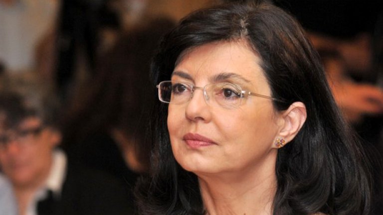 Председателят на партията "Движение България на гражданите" Меглена Кунева пое на обиколка из страната