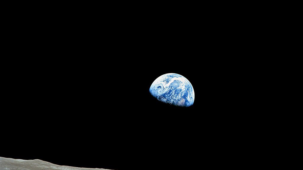 1024px-NASA-Apollo8-Dec24-Earthrise