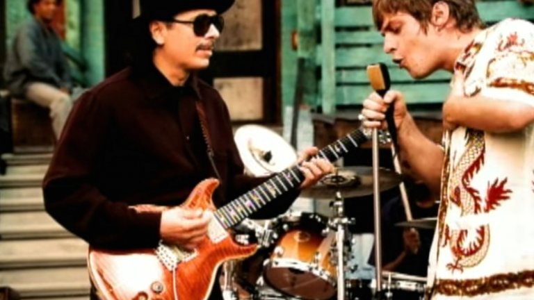 Карлос Сантана и Роб Томас - Smooth 
Галещата ухото китара на Карлос Сантана е нещо извън времето, а този лек латино ритъм на Smooth влиза плавно и меко в душата.