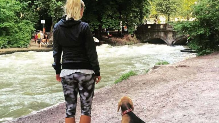 Юлия Симич
Германската красавица отскоро е националка на страната си.