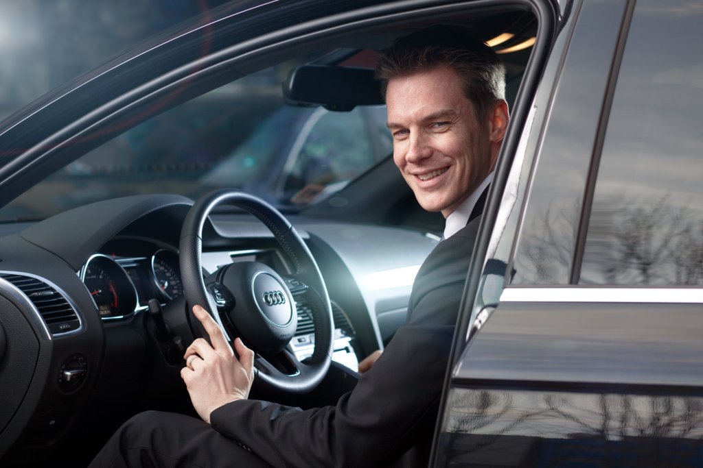 Florian Steiner e noviqt izpylnitelen director na Porsche BG