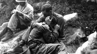1280px-KoreanWarFallenSoldier1