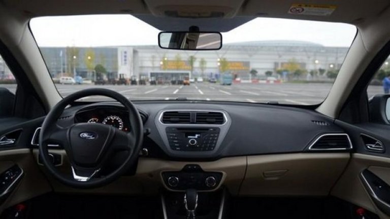 Така ще изглежда интериорът на Escort