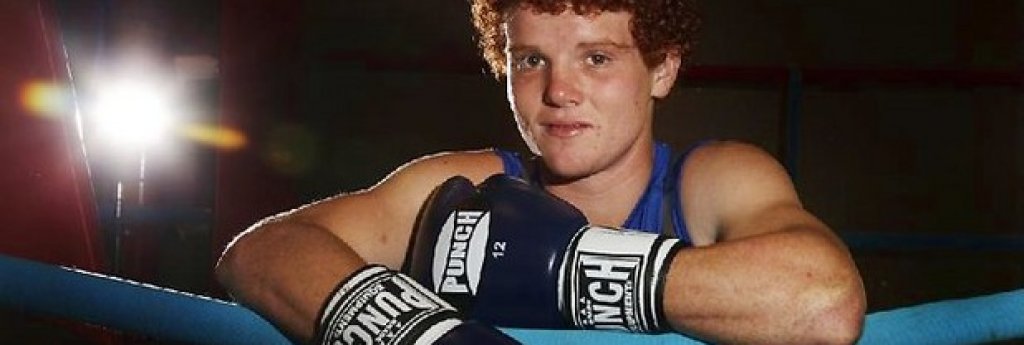 Били Уорд - боксьор от Австралия. Самоубива се на 4 август 2013 г.
