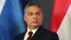 Унгарският премиер предлага радкален "лек за европейските болежки", кълне се, че иска да спаси Шенген и подчертава, че мястото на Унгария е в ЕС и НАТО. Има какво да каже и за руския президент... 
