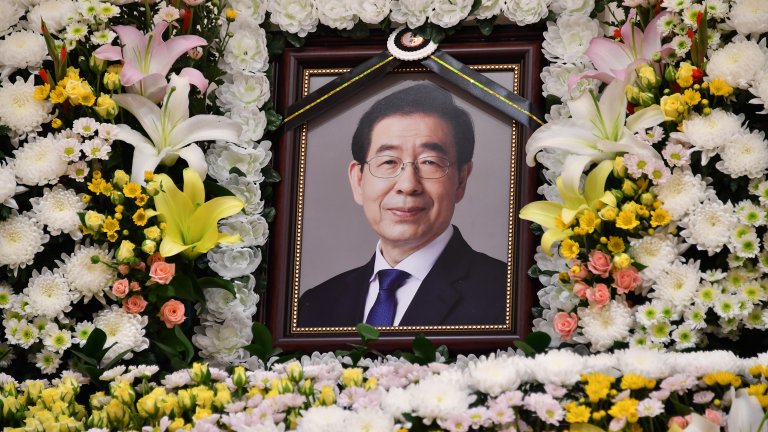Защо Парк Уон-сун - кметът на южнокорейската столица - се самоуби