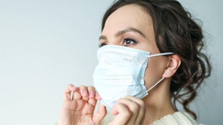 Ограниченията се въвеждат заради нарасналия брой нови заразени с COVID-19.