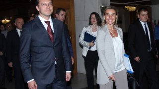 даниел митов, федерика могерини
