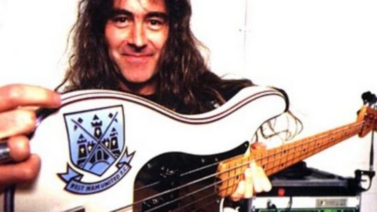 Как Стив Харис се размина с Уест Хeм
За великата британска метъл група Iron Maiden се знае, че е плод на любовта към футбола и бирата. Съставът е сформиран в Лейтън, Източен Лондон, и всички музиканти са фенове на местния тим Уест Хeм. А основателят на групата Стив Харис навремето е бил футболист с много високи футболни заложби. Уоли Пиърс, скаут на Уест Хeм, го навива дълго време да облече екипа на младежкия отбор на „чуковете“. Харис обаче предпочита да се концентрира върху музиката, вместо да направи кариера във футбола. Но дори и след най-големите си успехи, Стив и останалите от Iron Maiden остават лоялни привърженици на Уест Хeм. Мотото "Up the Irons", използвано от групата за всичките им артикули, всъщност е вариант на лозунга "Up The Hammers" на публиката на Уест Хeм. 

