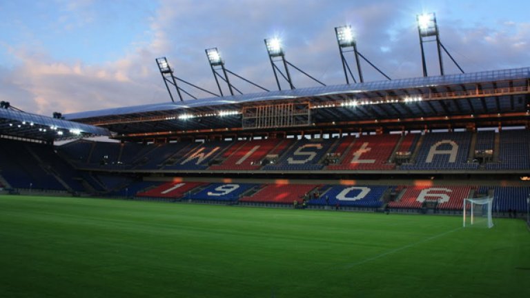 Стадион "Хенрик Рейман" в Краков е изключително негостоприемен за съперниците на Висла