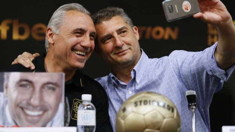 „50 години №8“ събира едни от най-големите звезди на световния футбол на „Васил Левски“
