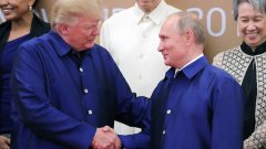 Тръмп и Путин се срещнаха във Виетнам