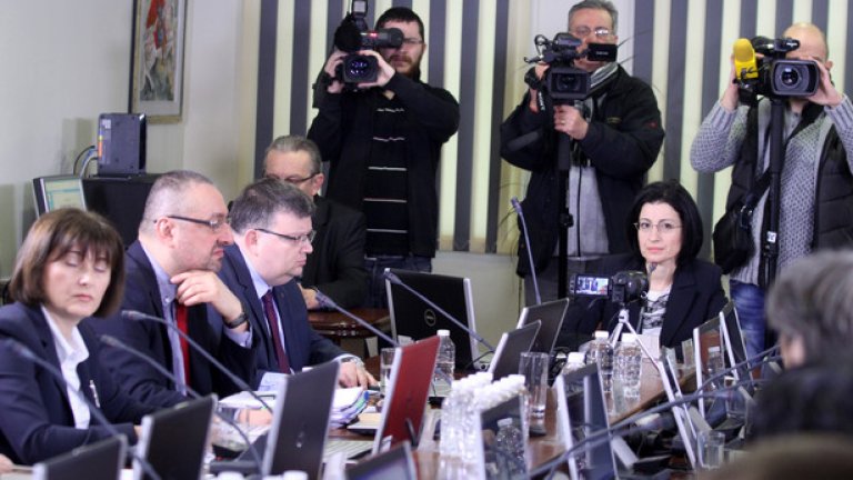 Мнозинството във ВСС се противопоставя на реформите, предлагани от правосъдния министър Христо Иванов