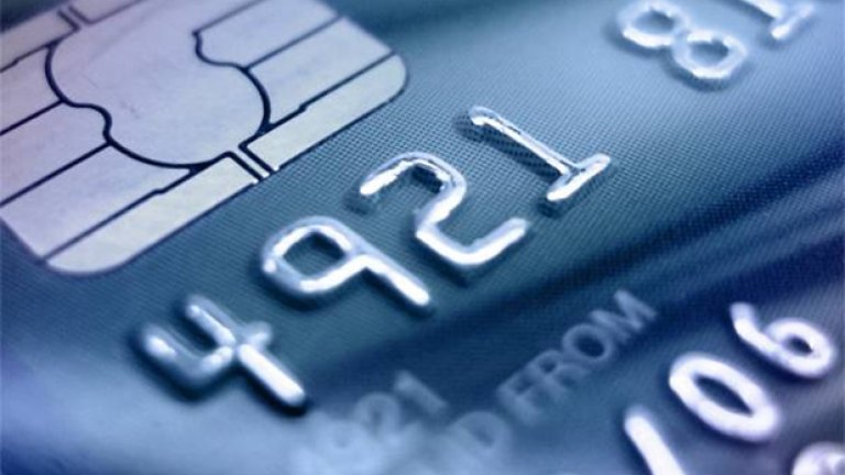 Над 50 на сто от българите са пазарувли с кредитна или дебитна карта