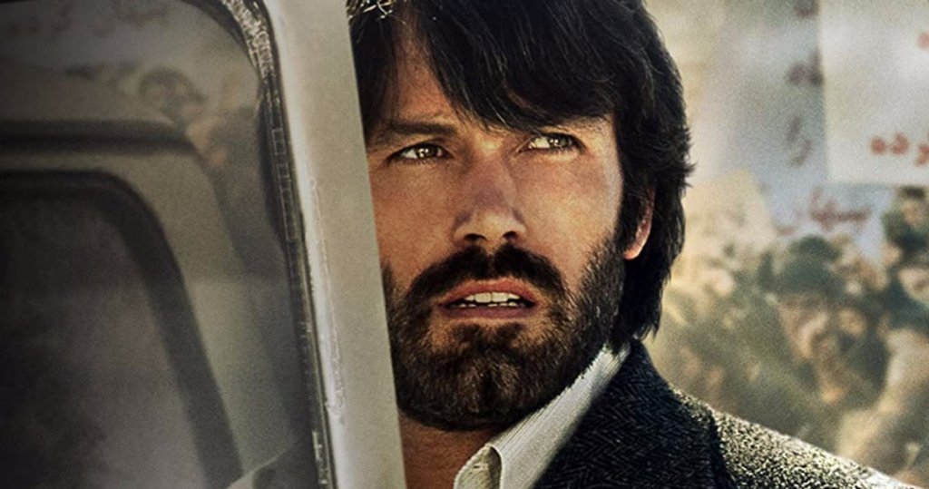 "Арго"
"Арго" може и да спечели "Оскар" за "Най-добър филм", но със сигурност няма да получи отличие за историческа акуратност. Филмът пренебрегва сериозно ролята на Канада за освобождаването на американските дипломати, пленени в Иран. Шестимата американци са настанени в резиденциите на канадския посланик Кен Тейлър и канадския дипломат Джон Шиърдаун в Техеран, докато във филма и двамата са пропуснати.
Освен това канадците не са само гостоприемни домакини за тази операция, но също така предоставят на пленените американци необходимите им визи, обучават ги да звучат като канадци и дори подсигуряват полета обратно към родината. В крайна сметка по онова време Канада реално си приписва цялата заслуга за спасяването на заложниците, за да се прикрие участието на ЦРУ в мисията. Междувременно след излизането на филма, от ЦРУ сами публикуваха подробен лист с неточности в "Арго".