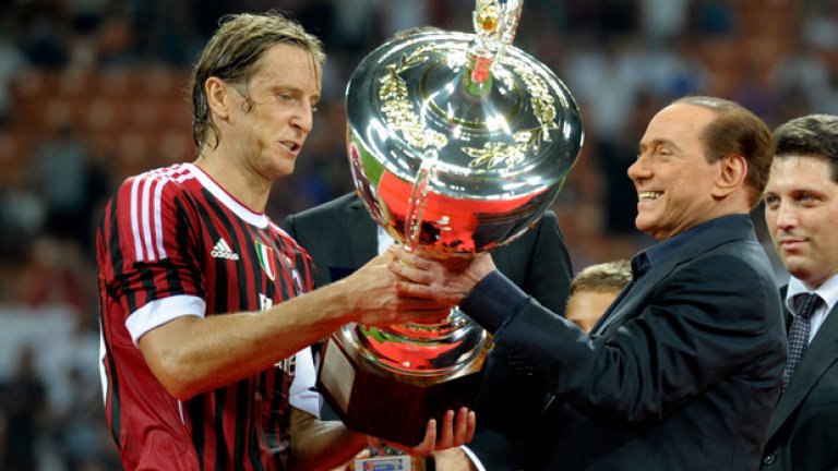 
Масимо Амброзини
Както много други играчи на Милан, Амброзиви игра и на финалите през 2005-а и 2007-а. През 2013-а премина за кратко във Фиорентина, след което прекрати кариерата си. Сега се изявява като коментатор за Sky Sport.