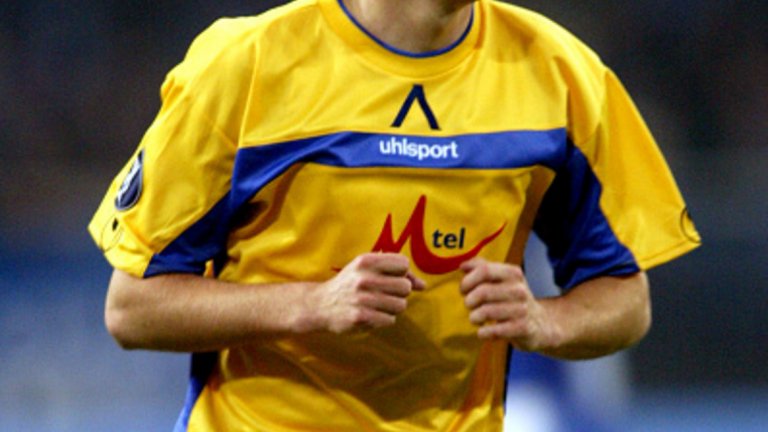 Милан Коприваров (атакуващ полузащитник) 
Копри бе любимец на „сините“ фенки и поредният от младите таланти на клуба. Но през 2008-а си тръгна от Левски, за да заиграе в Славия. В последните години се подвизава в по-ниските ешелони на австрийския футбол – в момента с екипа на Мархтренк.
