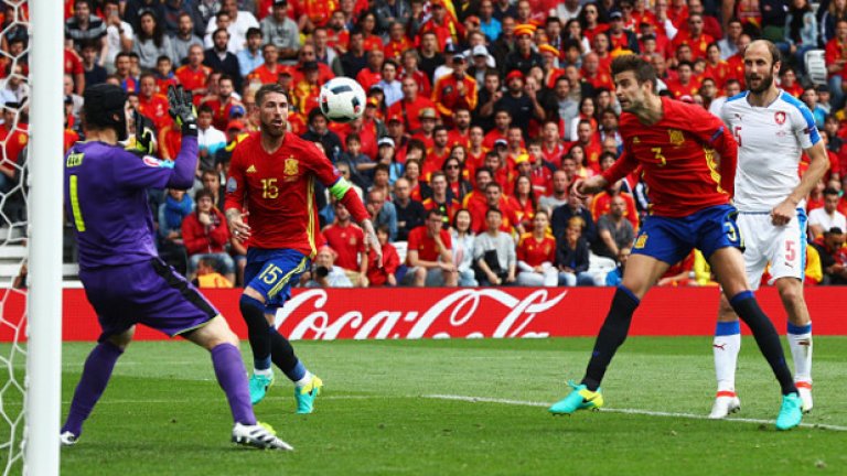 87.  Жерар Пике за Испания при 1:0 над Чехия. 