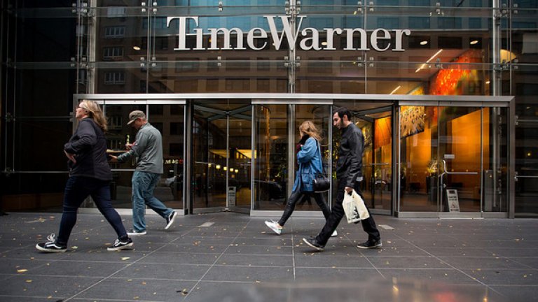 Сделка за милиарди с продажбата на Time Warner