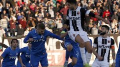 Локо Пловдив взе комфортен аванс срещу Левски за Купата