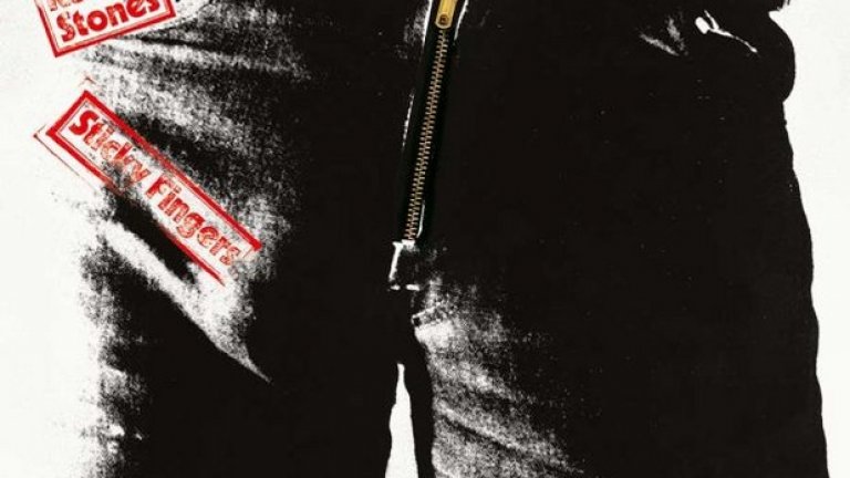 2.) ROLLING STONES - STICKY FINGERS (1971)
Много от албумите на Rolling Stones могат да попаднат в тази класация. Но Sticky Fingers блести с баланса между балади като "Wild Horses" и "Moonlight Mile", и тежки емблематични парчета  като "Brown Sugar" и "Can’t You Hear Me Knocking."