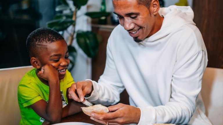 Футболистът се радва, че постига върхови резултати във фитнеса, откакто е веган