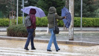 Прогнозата за вторник: Опасно време с обилни валежи от дъжд и сняг