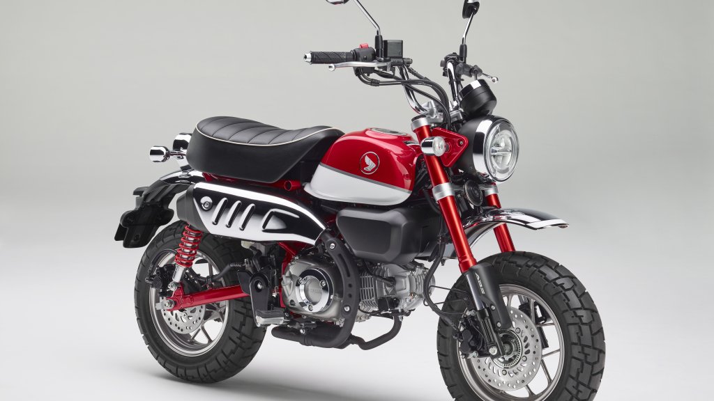 2018 Monkey_ABS_Red Front 3Q