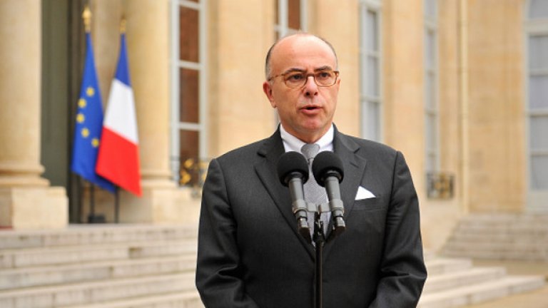 Бернар Казньов е новият френски премиер