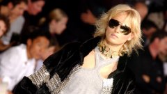 Dolce & Gabbana признаха, че са копирали Вивиан Уестууд