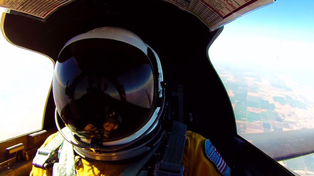 U2-Cockpit_1