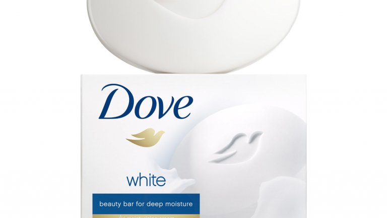 Козметичната марка започва нови инициативи за борба със замърсяването с пластмаса