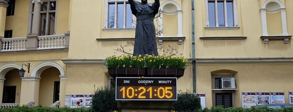 0,,17581723_401,00
