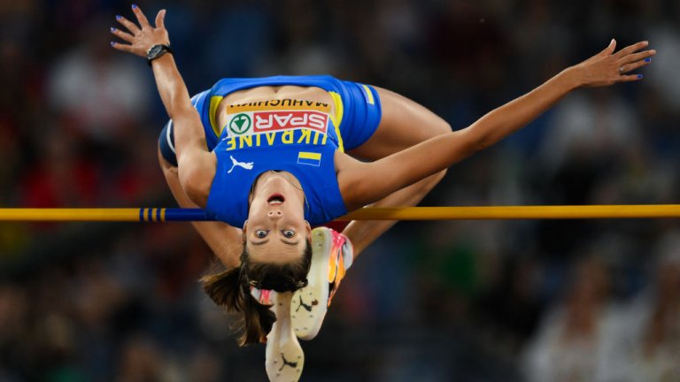 Украинка подобри рекорда на Стефка Костадинова. Скочи 210 см!