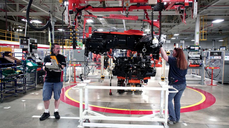 Обикновените двигатели не задвижват само колите, но и кариерите на мнозина