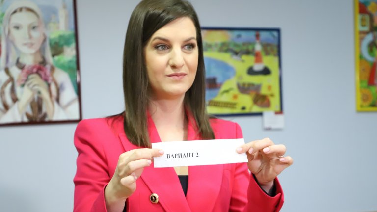 Вариант 2 бе изтеглен на втората задължителна матура