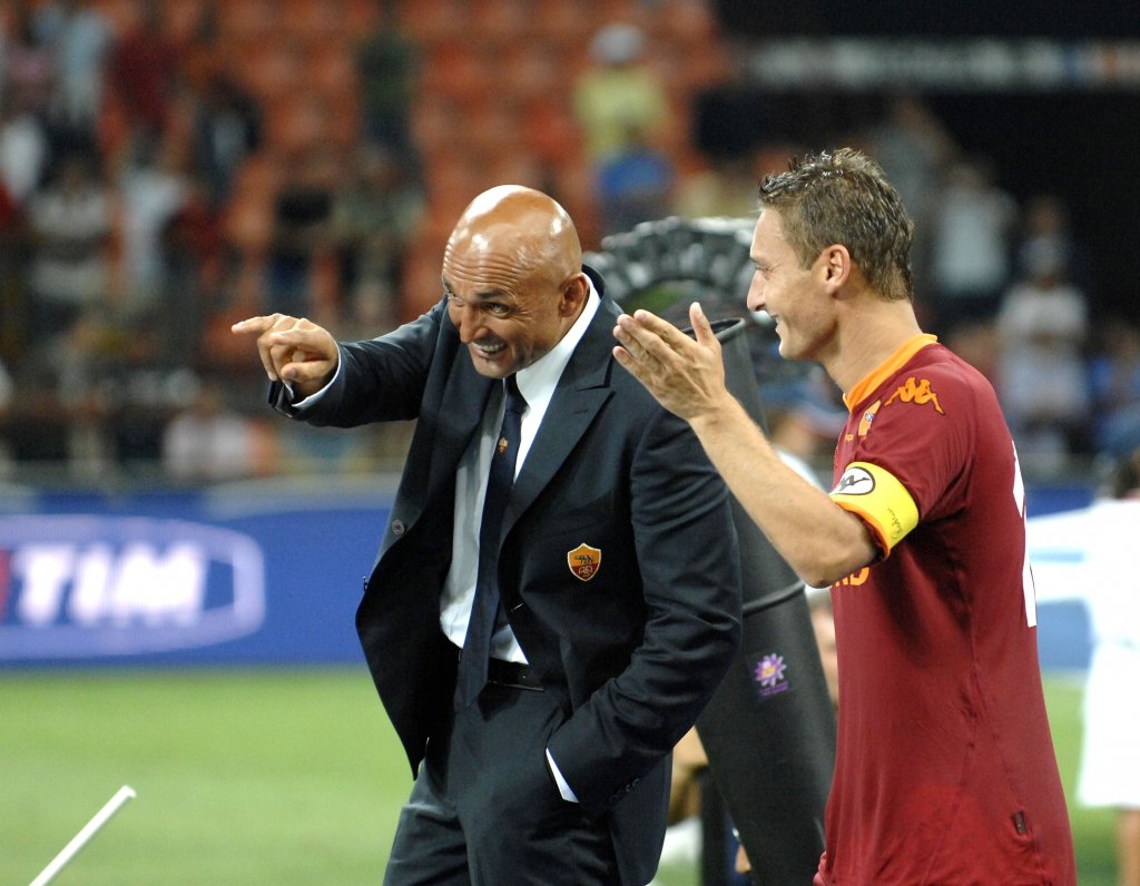 Лудият Спалети се промъкна в болничната ми стая посред нощ, извади черен маркер и започна да чертае бъдещето