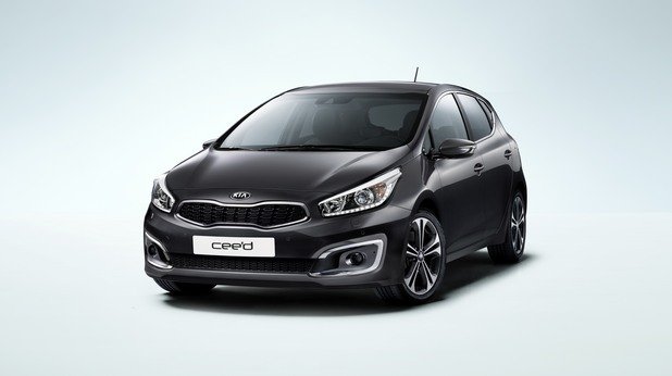 KIA Cee’d
Хечбекът получава обновен дизайн, нов 1-литров ecoTurbo 3-цилиндров двигател, нов автоматик с два съединителя, освежен интериор и по-богато оборудване за сигурност.