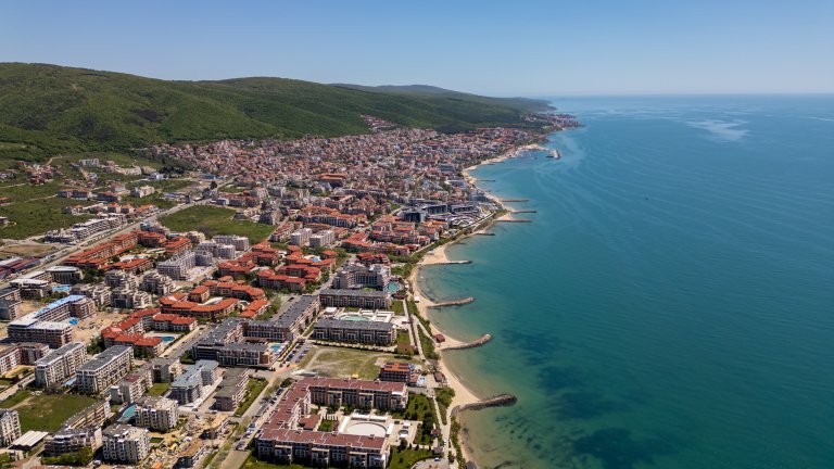 Плажът ще бъде затворен за 24 часа